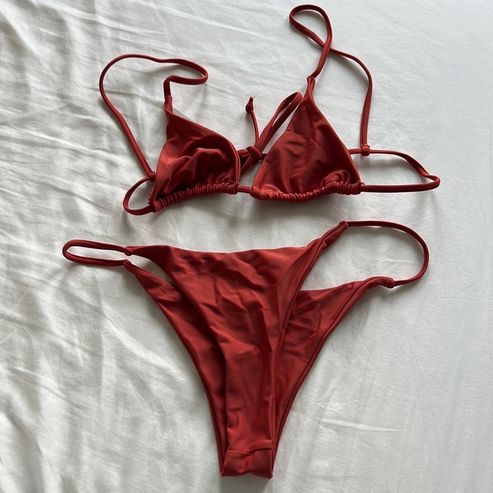 Zaful String Bikini Size Large Color Burnt Orange